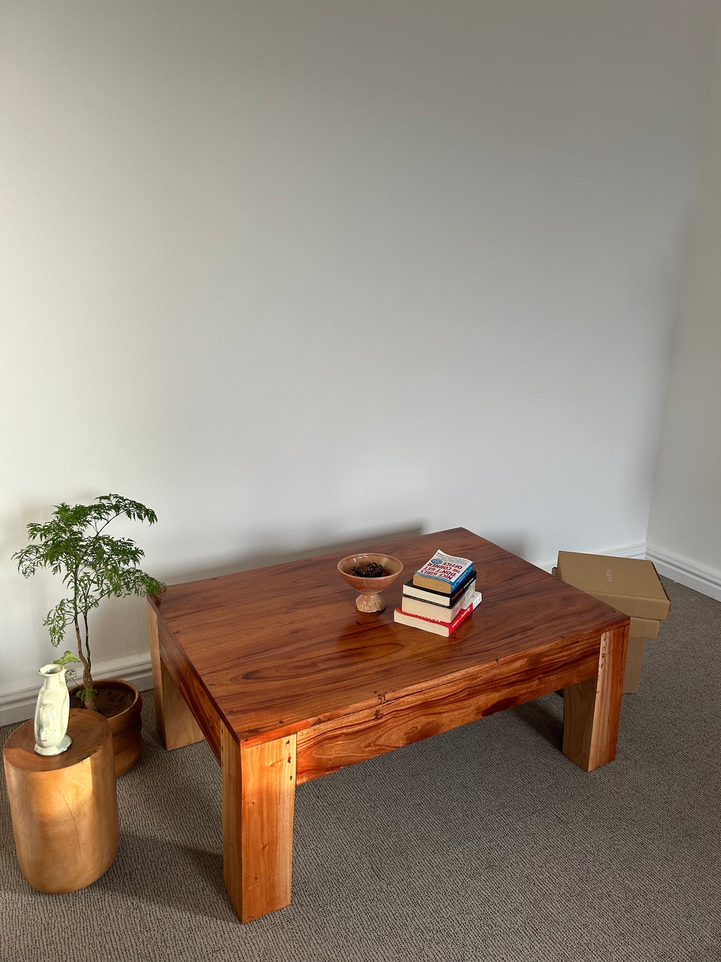Urban Center table