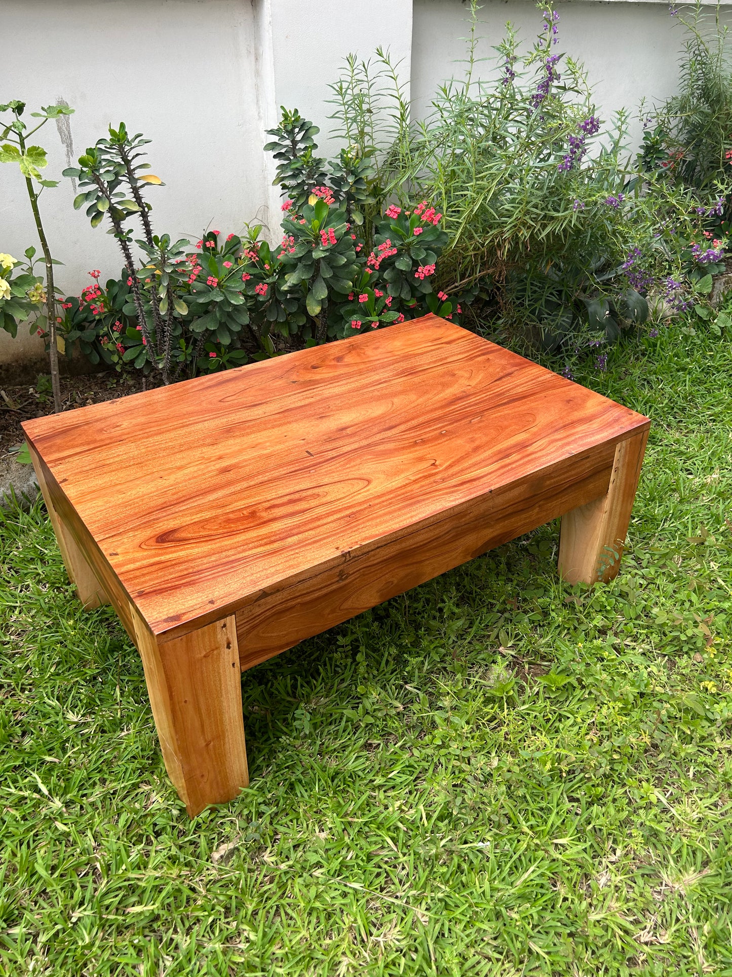 Urban Center table