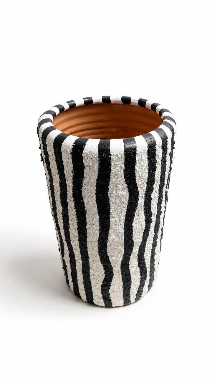 Zebra Textured Pot