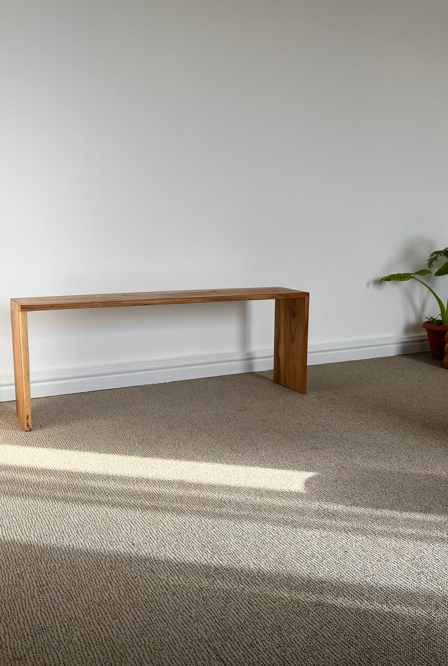 Rhombus Set: 1 Table, 1 Bench