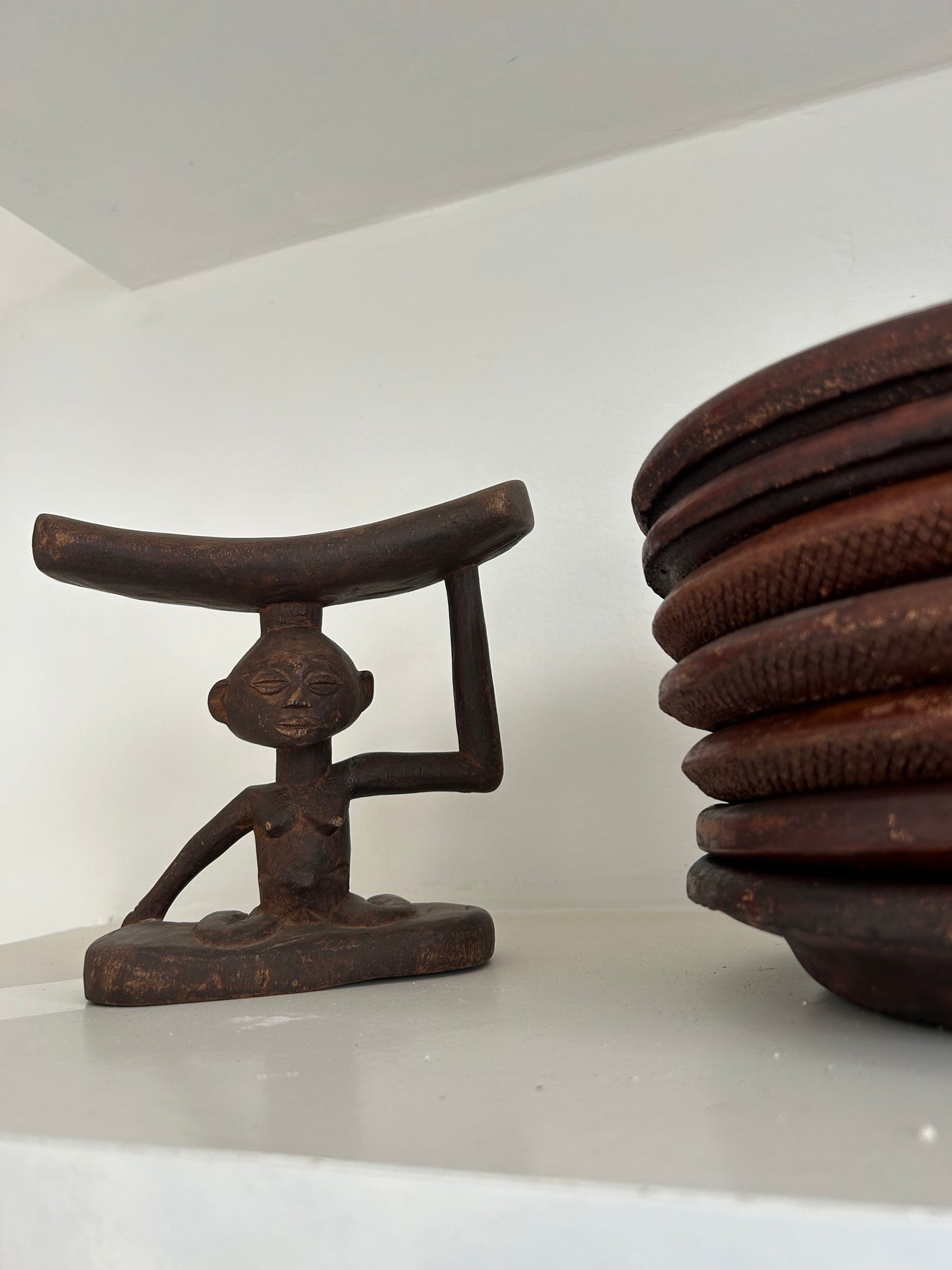 Neck Support Statue