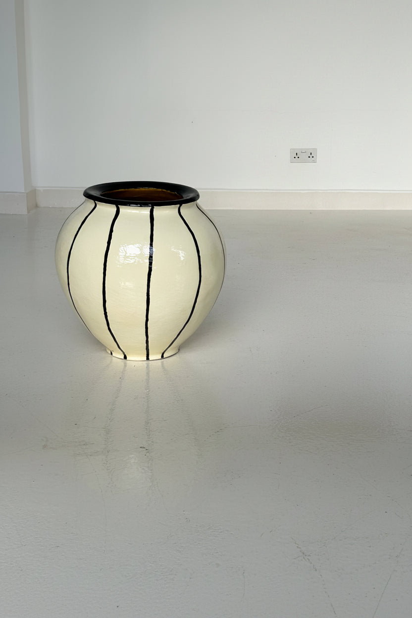 Coconut Cream Vase