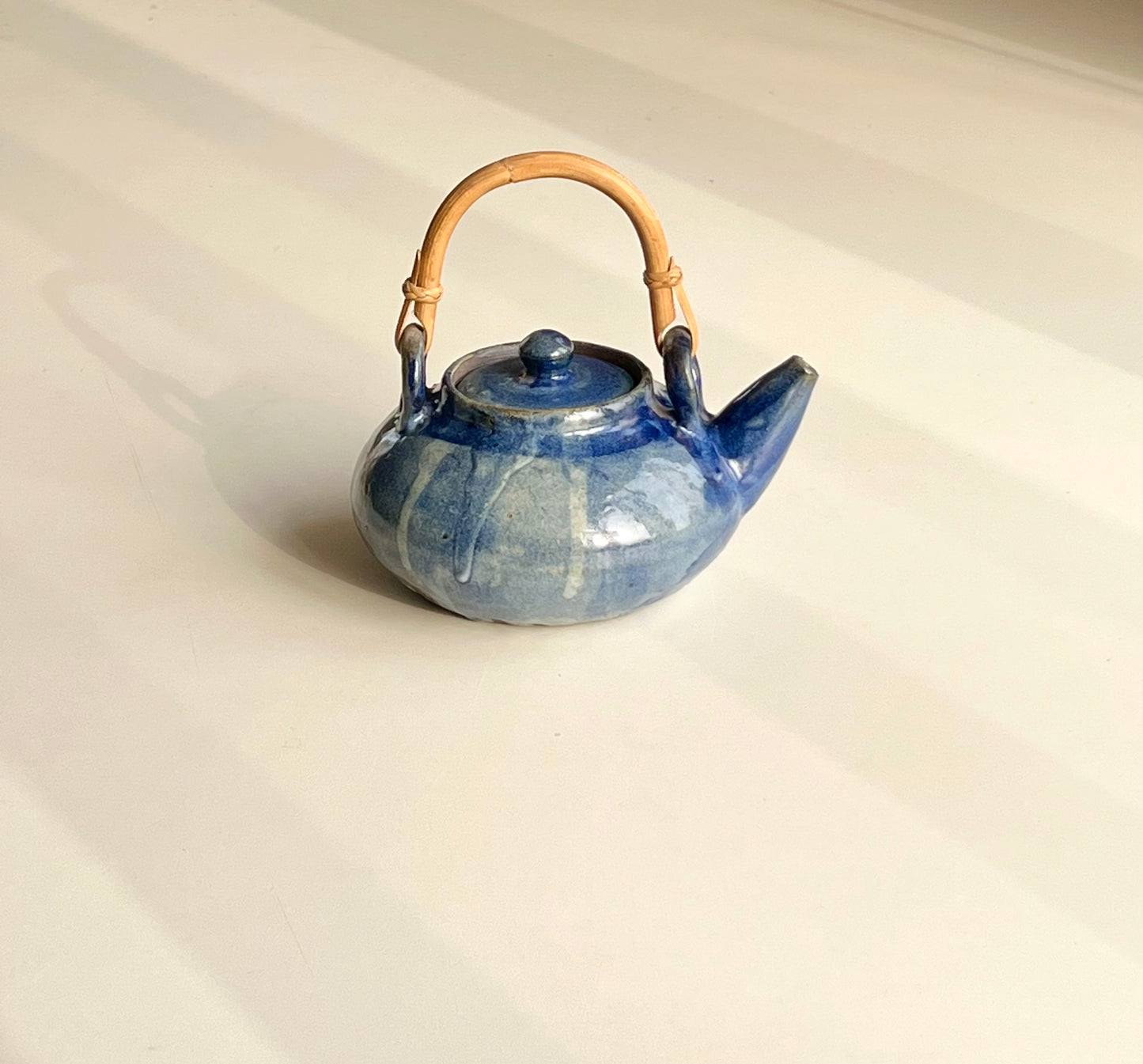 Aladdin Teapot