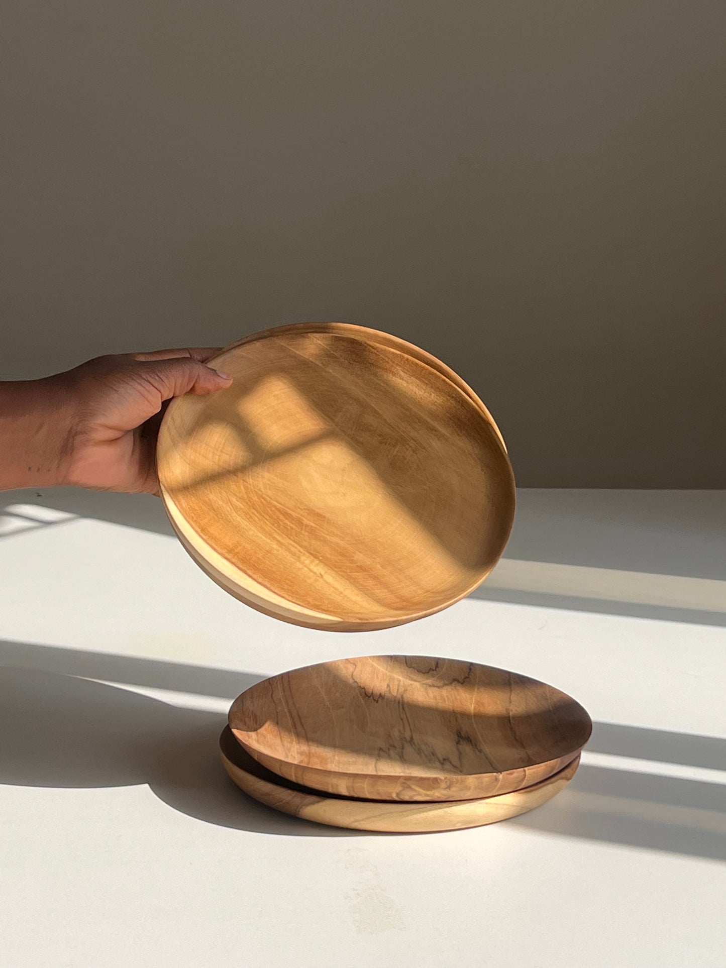 Maple Wooden Serving Plates (3pcs)